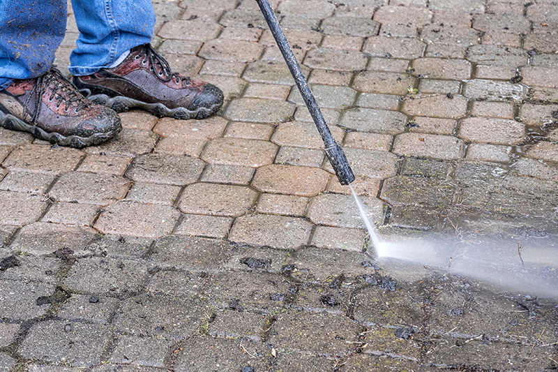 Patio Cleaning Services in Luton Bedfordshire